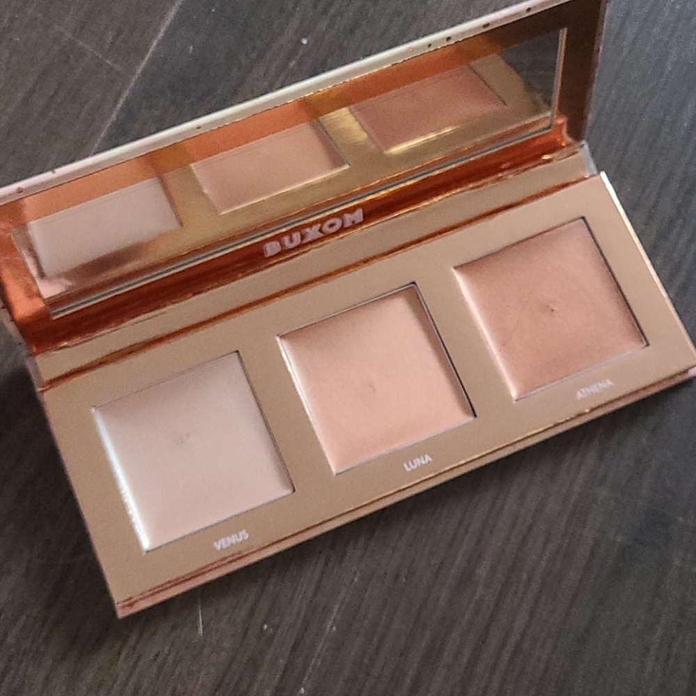 Buxom highlighter pallet